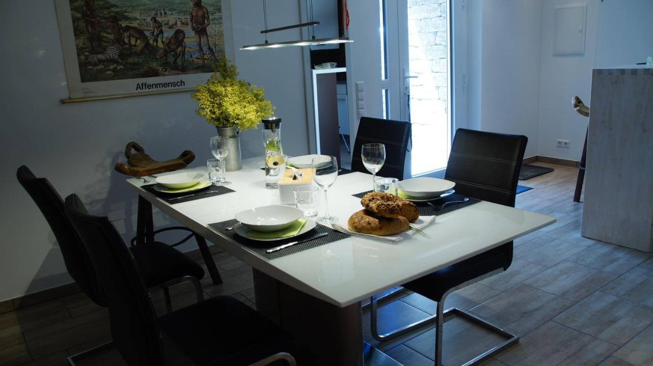 Ferienwohnung Burgblick Im Neuffener Tal Mit Sauna Und Wallbox Frickenhausen  Exterior foto